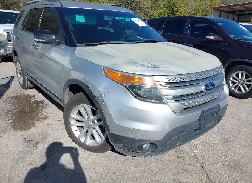 2013 Ford Explorer XLT (VIN 1FM5K7D83DGB22367) main photo