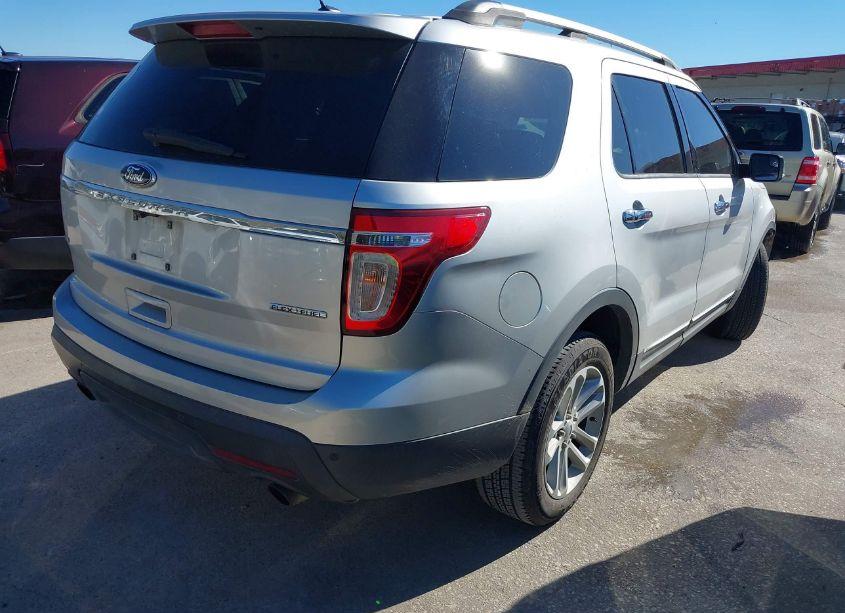 Photo 4 of 2013 Ford Explorer XLT (VIN 1FM5K7D83DGB22367)