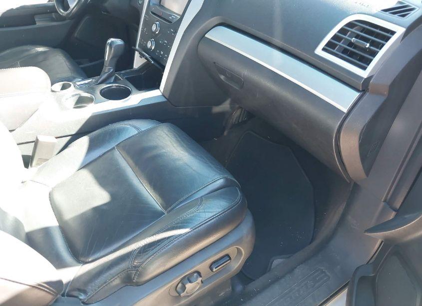 Photo 5 of 2013 Ford Explorer XLT (VIN 1FM5K7D83DGB22367)