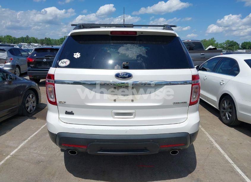 Photo 16 of 2013 Ford Explorer XLT (VIN 1FM5K7D83DGC28124)