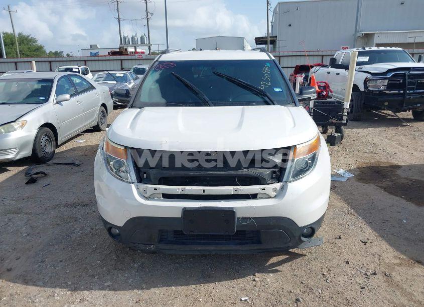 Photo 13 of 2013 Ford Explorer XLT (VIN 1FM5K7D83DGC34103)