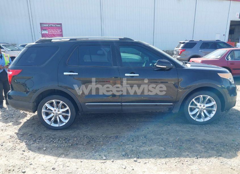 Photo 13 of 2014 Ford Explorer XLT (VIN 1FM5K7D83EGA29012)