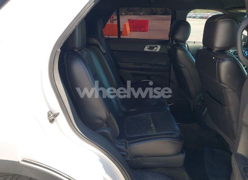 Photo 8 of 2014 Ford Explorer XLT (VIN 1FM5K7D83EGA54038)