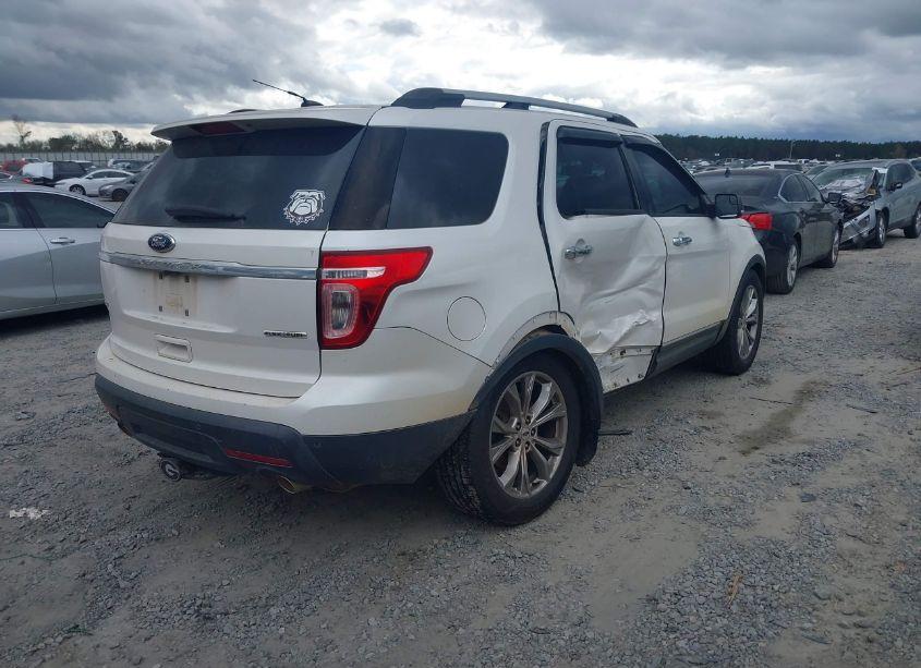 Photo 4 of 2014 Ford Explorer XLT (VIN 1FM5K7D83EGB57041)