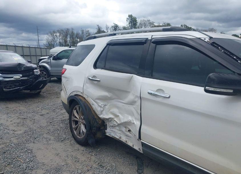 Photo 6 of 2014 Ford Explorer XLT (VIN 1FM5K7D83EGB57041)