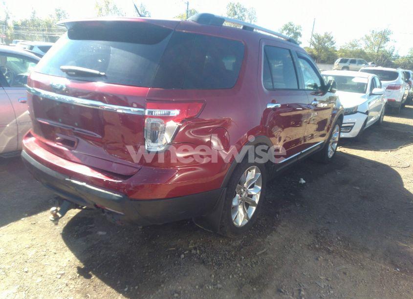 Photo 4 of 2015 Ford Explorer XLT (VIN 1FM5K7D83FGA32669)