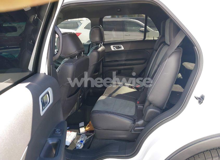 Photo 8 of 2015 Ford Explorer XLT (VIN 1FM5K7D83FGC50529)