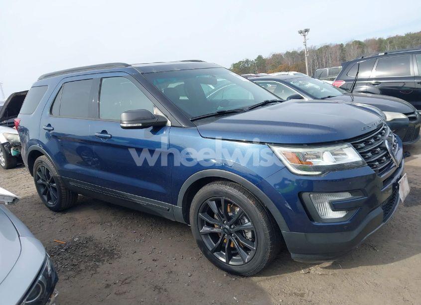 Photo 13 of 2017 Ford Explorer XLT (VIN 1FM5K7D83HGA84189)
