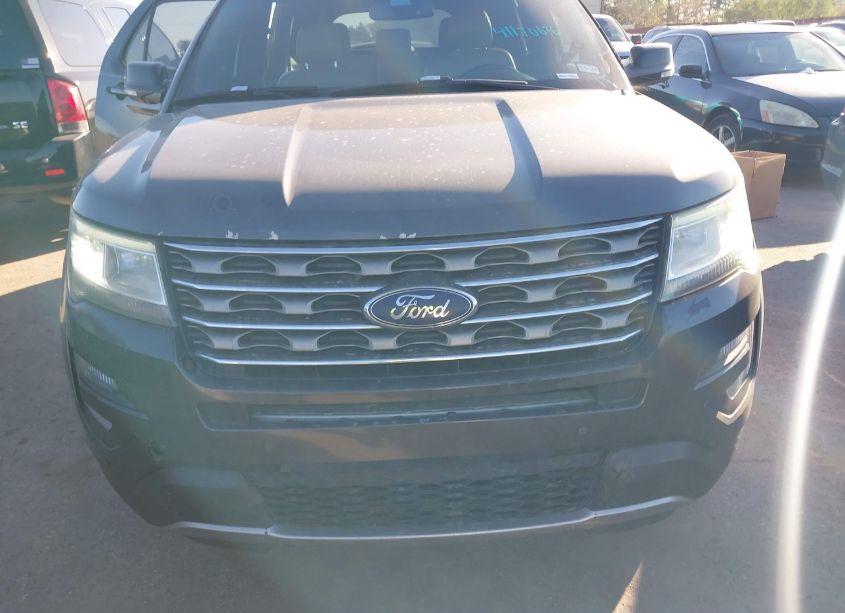 Photo 6 of 2017 Ford Explorer XLT (VIN 1FM5K7D83HGB39417)