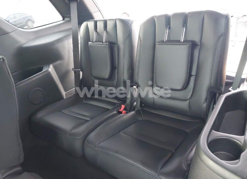 Photo 18 of 2017 Ford Explorer XLT (VIN 1FM5K7D83HGD02504)