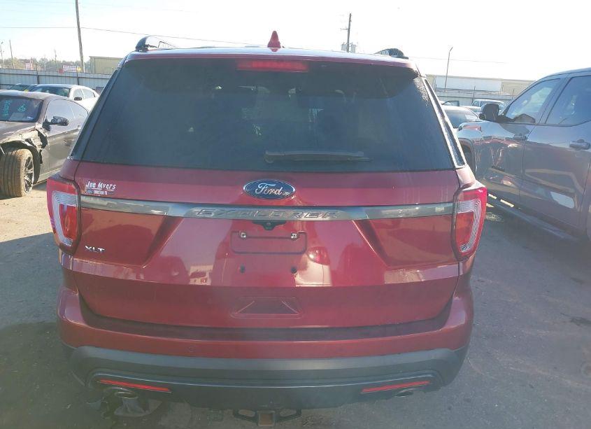 Photo 16 of 2017 Ford Explorer XLT (VIN 1FM5K7D83HGD53095)