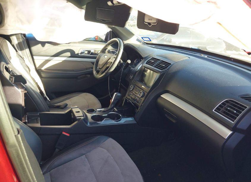 Photo 5 of 2017 Ford Explorer XLT (VIN 1FM5K7D83HGD53095)