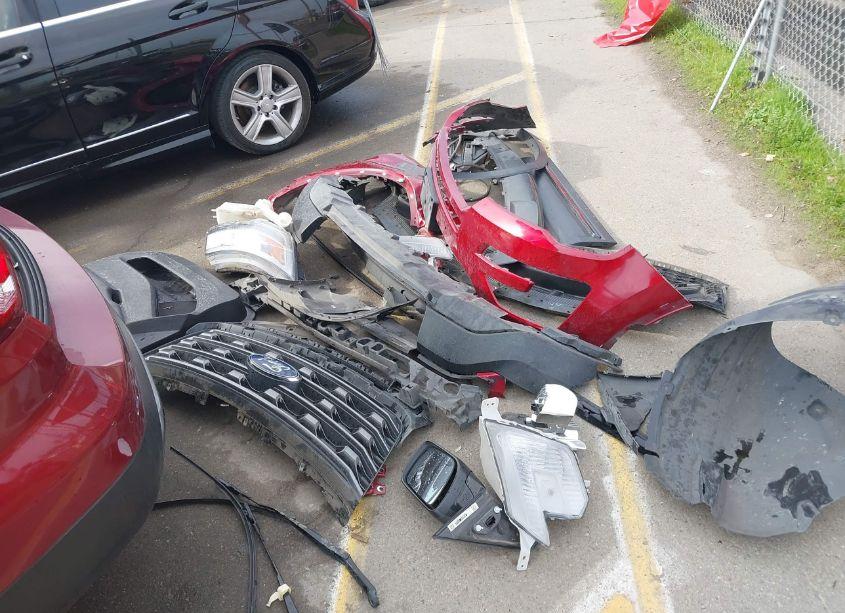 Photo 12 of 2017 Ford Explorer XLT (VIN 1FM5K7D83HGD56370)