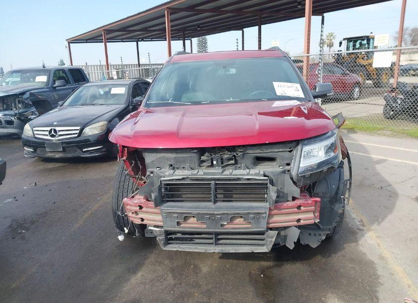 Photo 13 of 2017 Ford Explorer XLT (VIN 1FM5K7D83HGD56370)