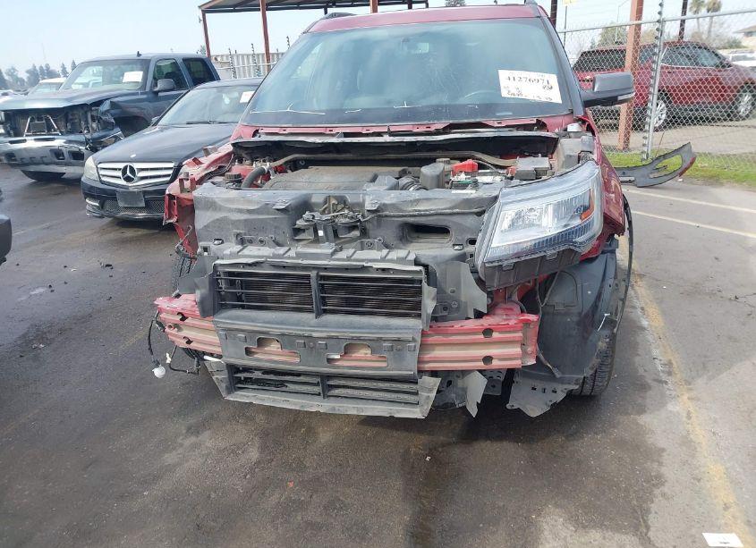 Photo 18 of 2017 Ford Explorer XLT (VIN 1FM5K7D83HGD56370)