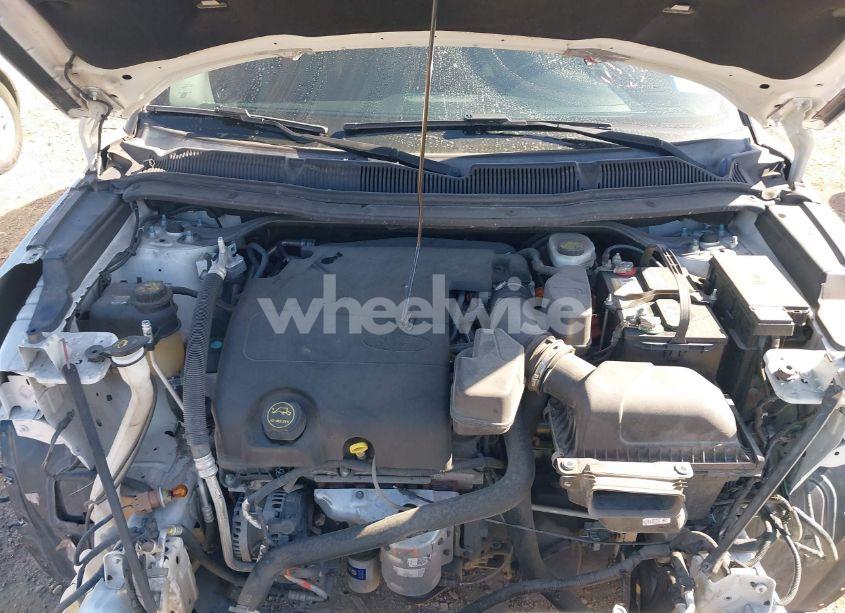 Photo 10 of 2017 Ford Explorer XLT (VIN 1FM5K7D83HGD85884)