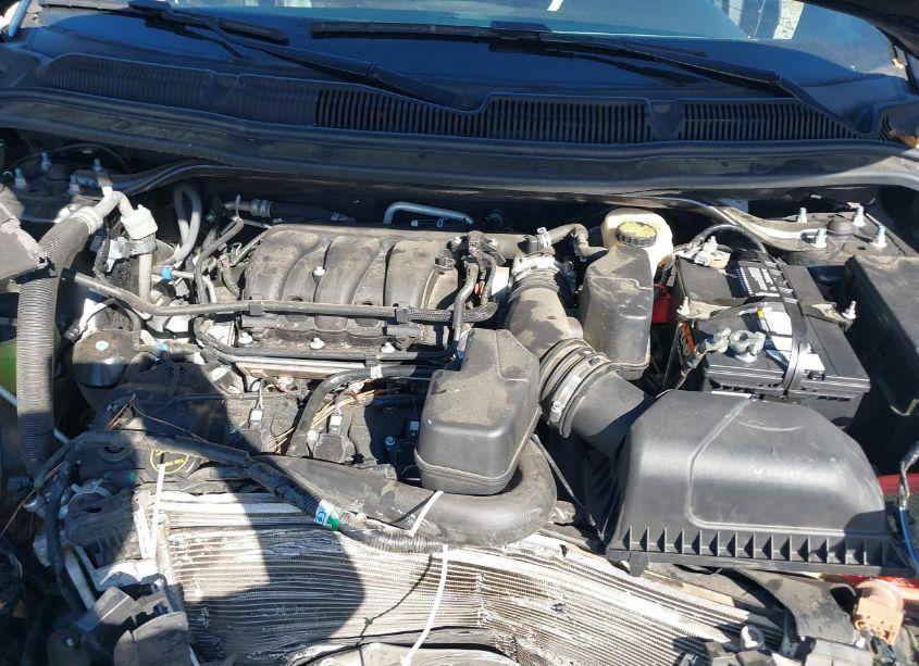 Photo 10 of 2018 Ford Explorer XLT (VIN 1FM5K7D83JGA17534)