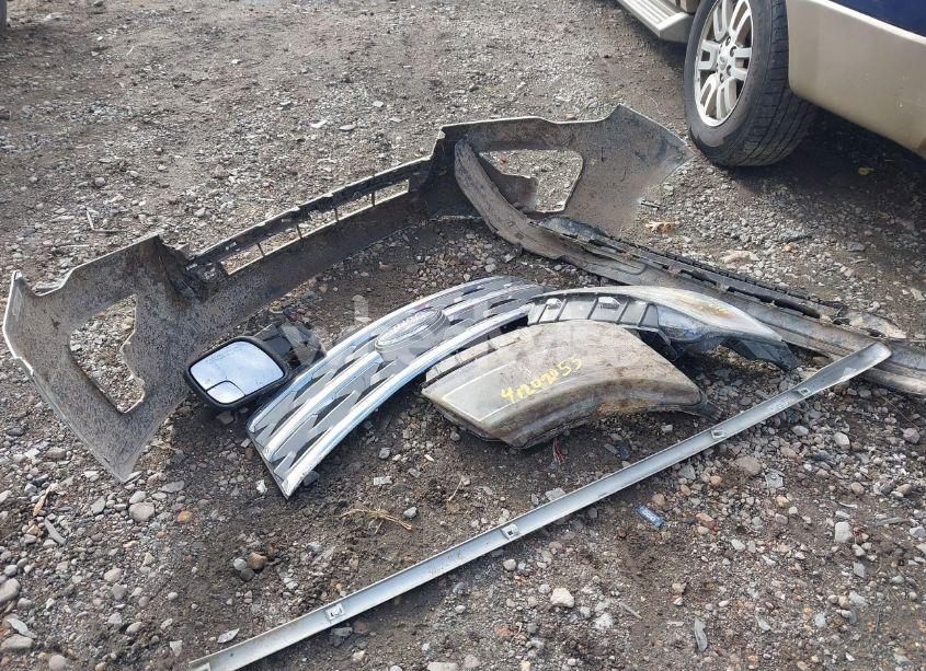 Photo 11 of 2018 Ford Explorer XLT (VIN 1FM5K7D83JGA39601)