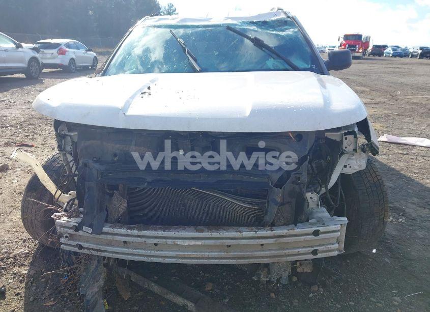 Photo 12 of 2018 Ford Explorer XLT (VIN 1FM5K7D83JGA39601)