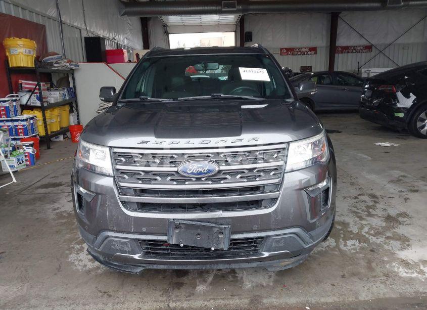 Photo 12 of 2018 Ford Explorer XLT (VIN 1FM5K7D83JGB56711)