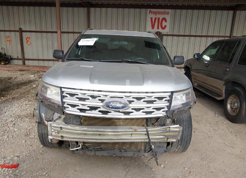 Photo 12 of 2018 Ford Explorer XLT (VIN 1FM5K7D83JGC26840)