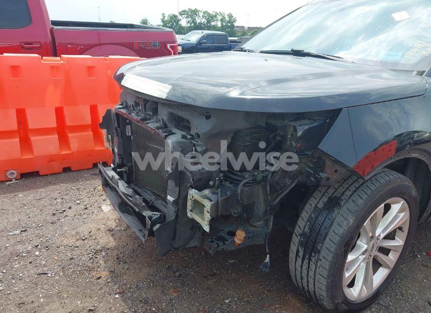 Photo 6 of 2018 Ford Explorer XLT (VIN 1FM5K7D83JGC39166)