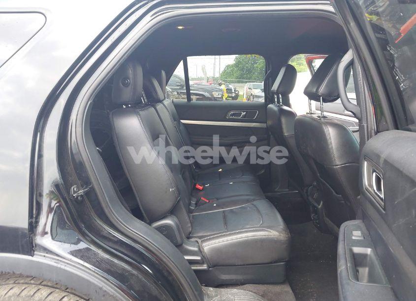 Photo 8 of 2018 Ford Explorer XLT (VIN 1FM5K7D83JGC39166)