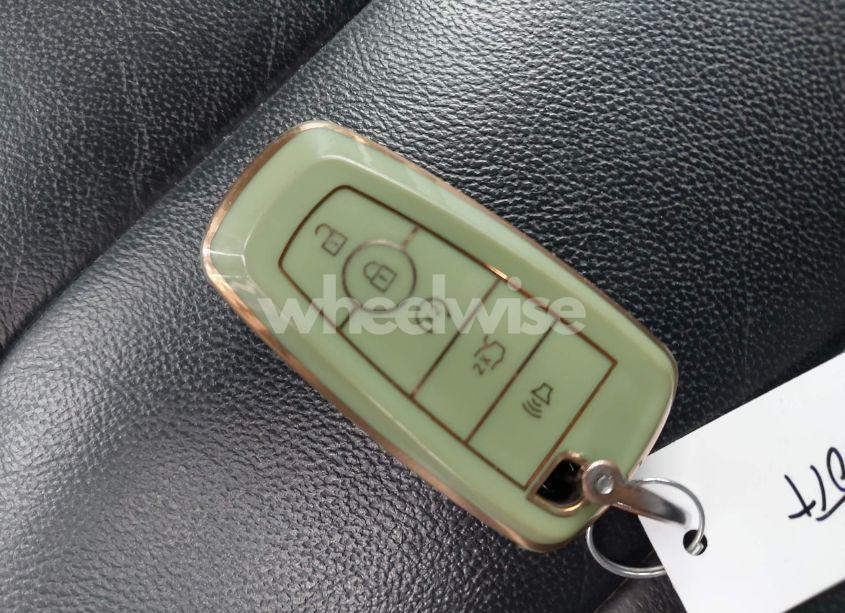 Photo 11 of 2018 Ford Explorer XLT (VIN 1FM5K7D83JGC84835)