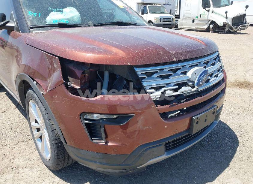 Photo 6 of 2018 Ford Explorer XLT (VIN 1FM5K7D83JGC84835)