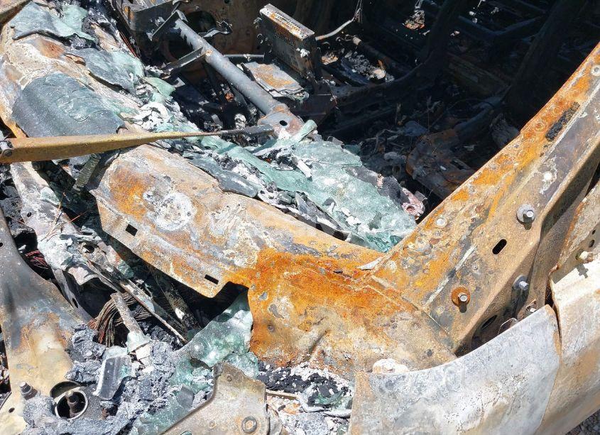 Photo 9 of 2019 Ford Explorer XLT (VIN 1FM5K7D83KGA36652)