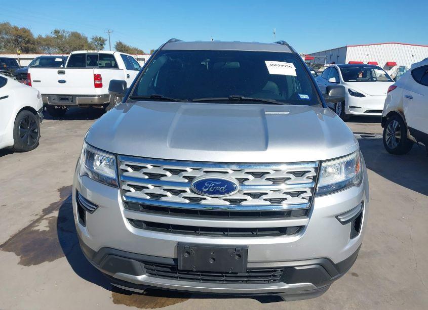 Photo 13 of 2019 Ford Explorer XLT (VIN 1FM5K7D83KGA95930)