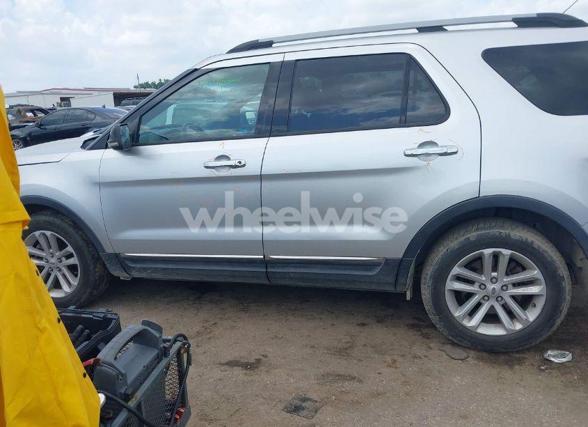 Photo 14 of 2013 Ford Explorer XLT (VIN 1FM5K7D84DGA93803)