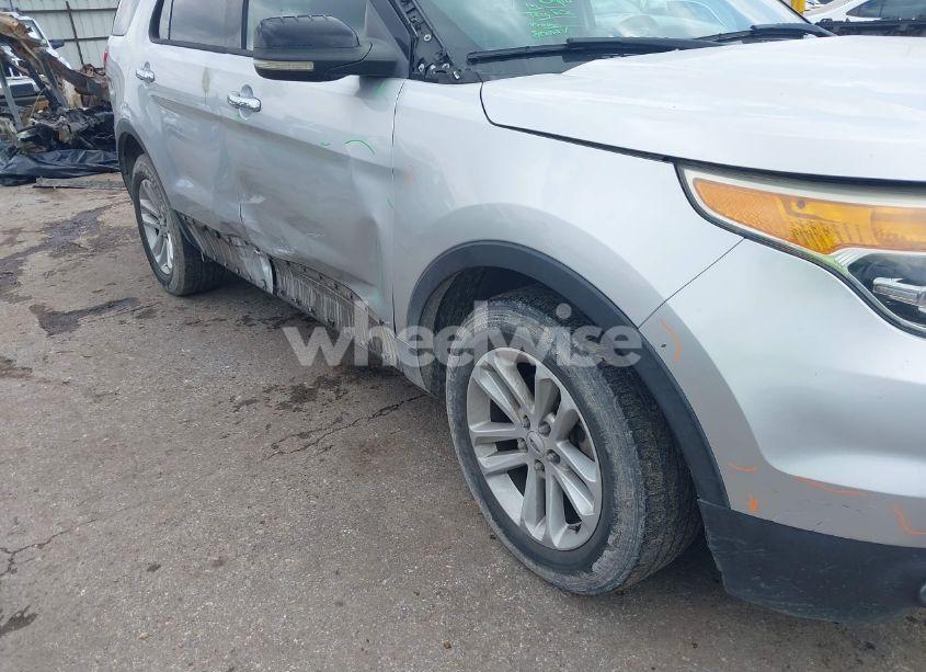 Photo 6 of 2013 Ford Explorer XLT (VIN 1FM5K7D84DGA93803)