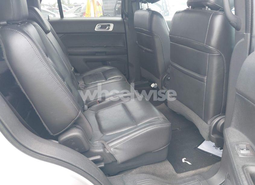 Photo 8 of 2013 Ford Explorer XLT (VIN 1FM5K7D84DGA93803)