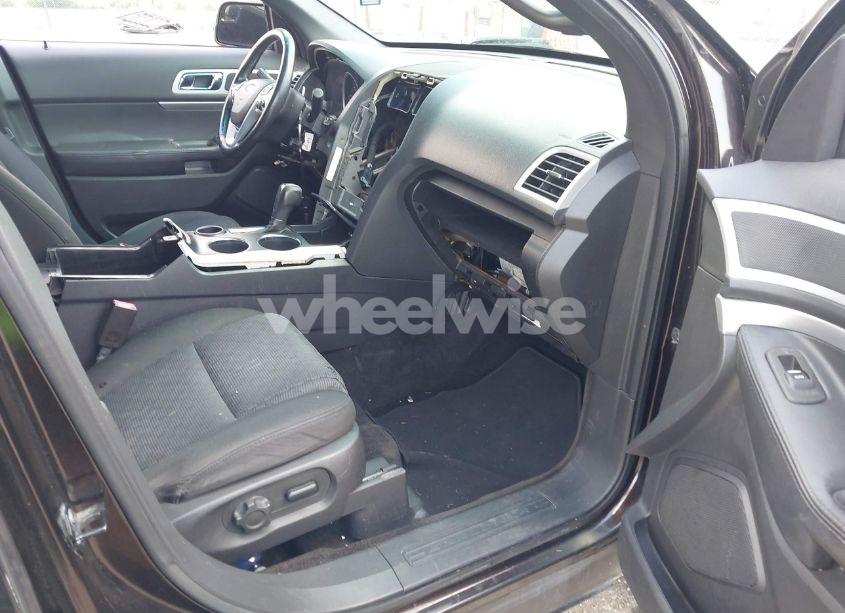 Photo 5 of 2013 Ford Explorer XLT (VIN 1FM5K7D84DGB03083)