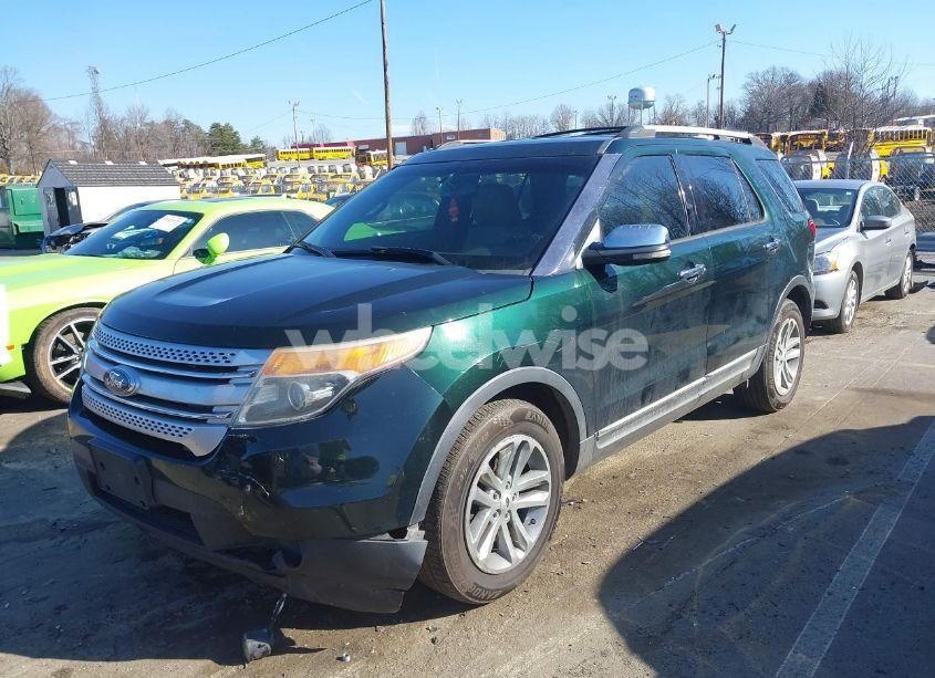 Photo 2 of 2013 Ford Explorer XLT (VIN 1FM5K7D84DGB12382)