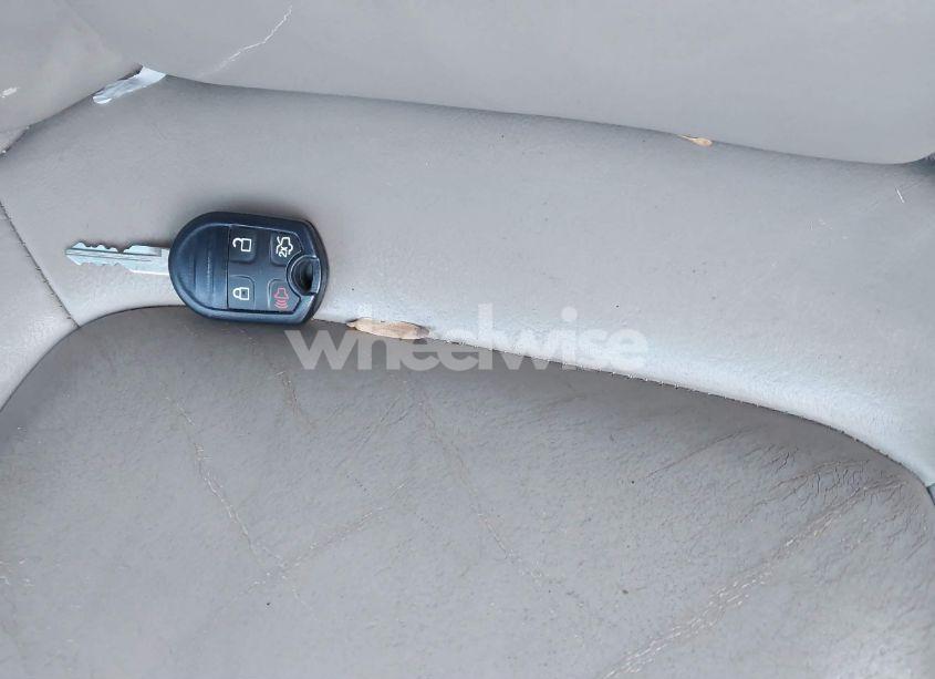 Photo 11 of 2013 Ford Explorer XLT (VIN 1FM5K7D84DGB21311)