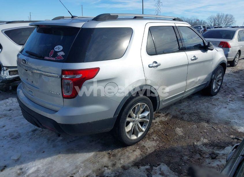 Photo 4 of 2013 Ford Explorer XLT (VIN 1FM5K7D84DGC24163)