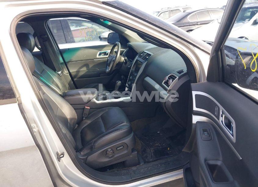 Photo 5 of 2013 Ford Explorer XLT (VIN 1FM5K7D84DGC24163)