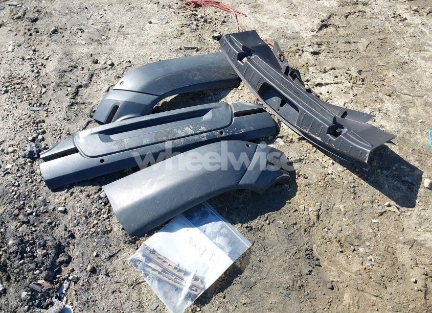 Photo 12 of 2013 Ford Explorer XLT (VIN 1FM5K7D84DGC40198)