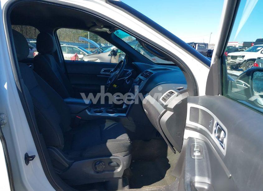 Photo 5 of 2013 Ford Explorer XLT (VIN 1FM5K7D84DGC40198)