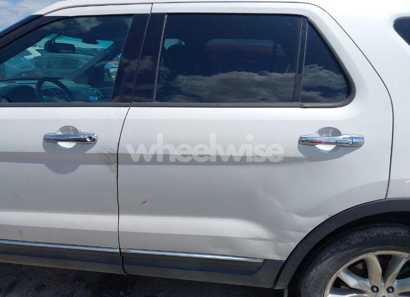 Photo 13 of 2014 Ford Explorer XLT (VIN 1FM5K7D84EGB09757)