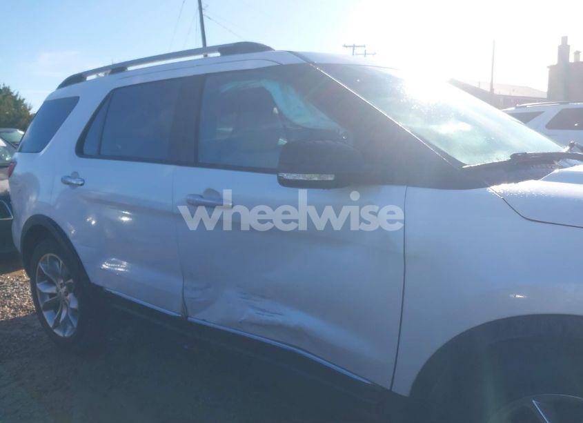 Photo 13 of 2014 Ford Explorer XLT (VIN 1FM5K7D84EGB22458)