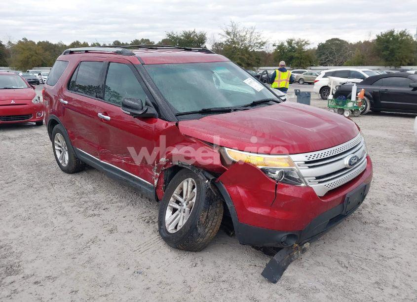 2014 Ford Explorer XLT (VIN 1FM5K7D84EGC20650) main photo