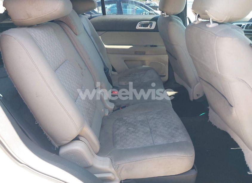 Photo 8 of 2015 Ford Explorer XLT (VIN 1FM5K7D84FGA69715)