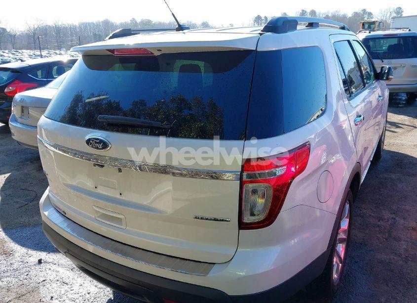 Photo 16 of 2015 Ford Explorer XLT (VIN 1FM5K7D84FGC45453)