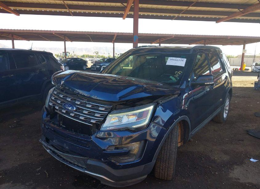 Photo 2 of 2016 Ford Explorer XLT (VIN 1FM5K7D84GGA07653)