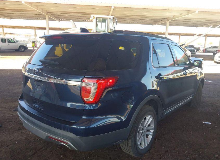 Photo 4 of 2016 Ford Explorer XLT (VIN 1FM5K7D84GGA07653)