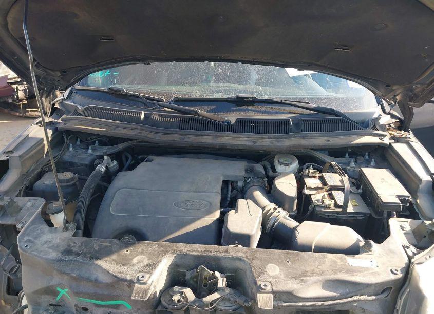 Photo 10 of 2016 Ford Explorer XLT (VIN 1FM5K7D84GGC03916)