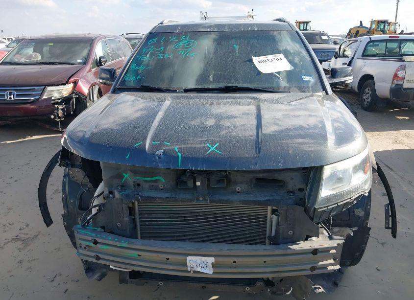 Photo 13 of 2016 Ford Explorer XLT (VIN 1FM5K7D84GGC03916)